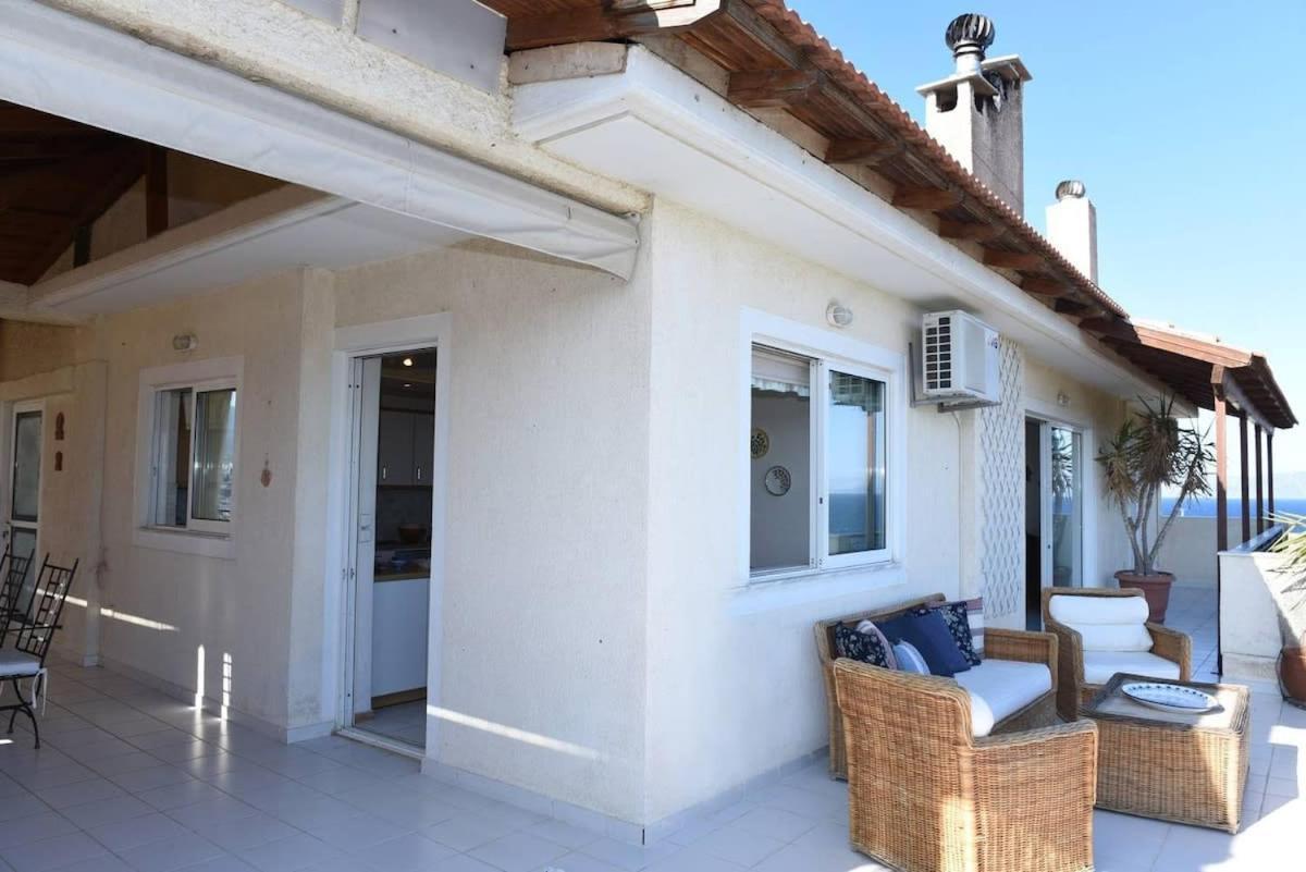 Floor 3bed 2bath With Stunning 360 View * Rafína