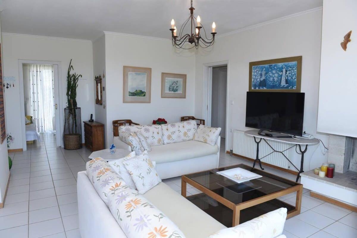 Apartment Floor 3bed 2bath With Stunning 360 View Rafína