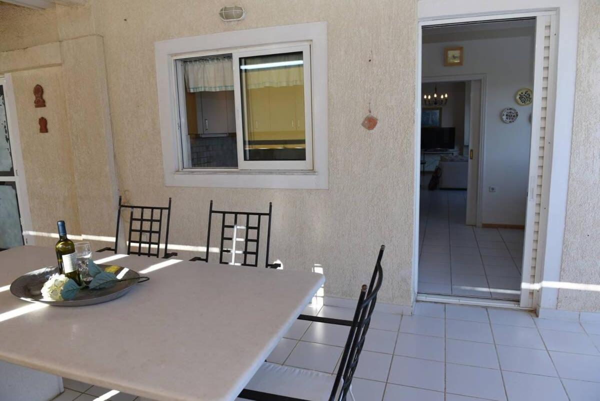 Floor 3bed 2bath With Stunning 360 View Apartment *