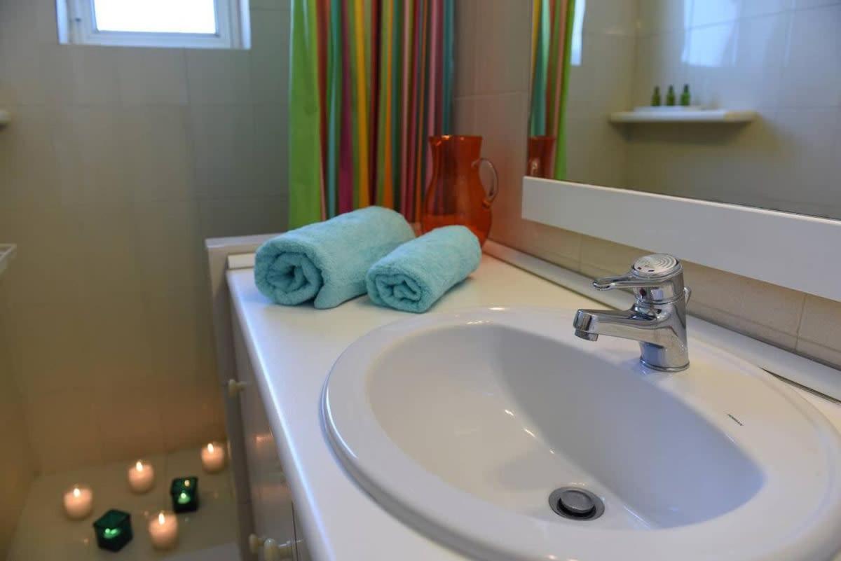 Floor 3bed 2bath With Stunning 360 View Apartment Rafína