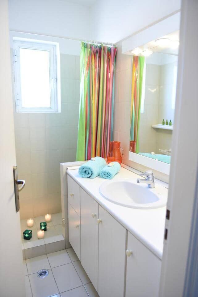 Floor 3bed 2bath With Stunning 360 View Apartment Rafína